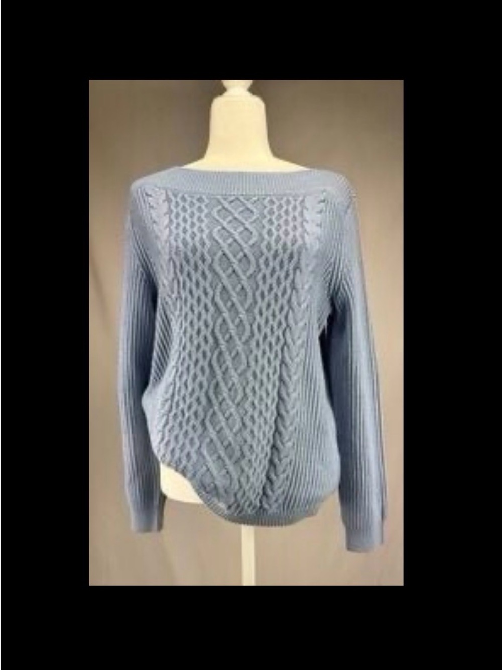 NWT - Tommy Hilfiger Sweater ✨